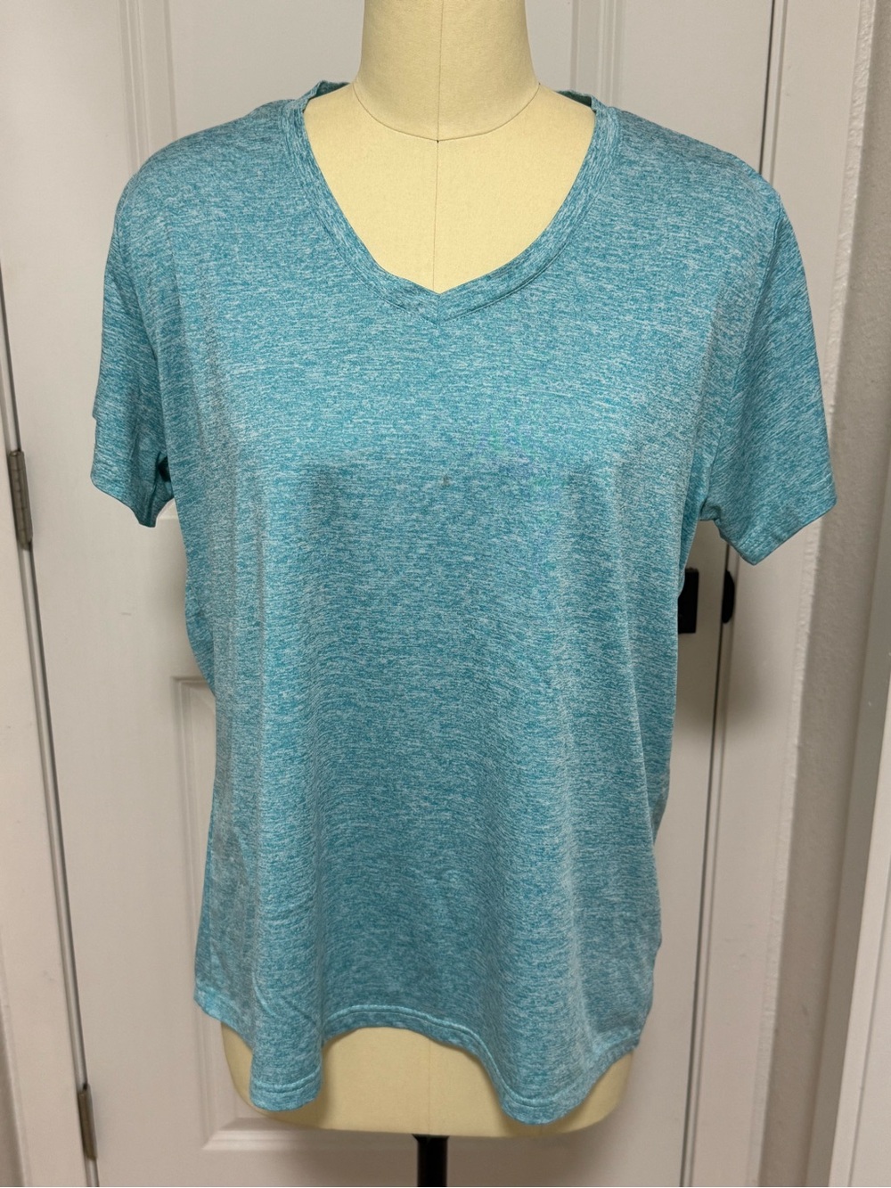 XL Heathered Turquoise Performance Shirt - Great Condition